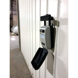 Skrytka na klucze z możliwością zawieszenia i szyfrem podświetlona Master Lock 5424EURD